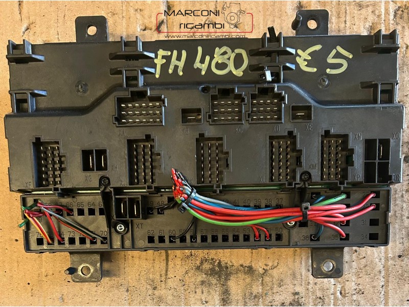 SCATOLA FUSIBILI VOLVO 20568055-P03 900142R11