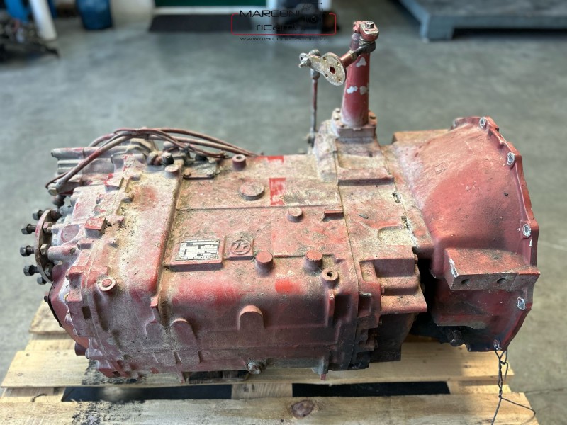 CAMBIO IVECO 190-26 ZF 16S130 42063329