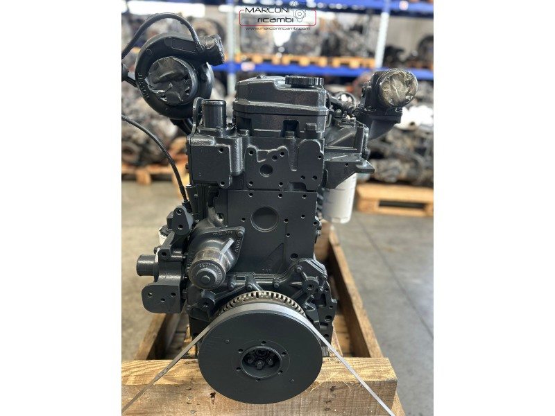 MOTORE COMPLETO REVISIONATO FPT F4AE0684 K