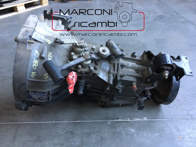 Cambio Renault Maxity ZF 6 S 380 VO 1323 065 021